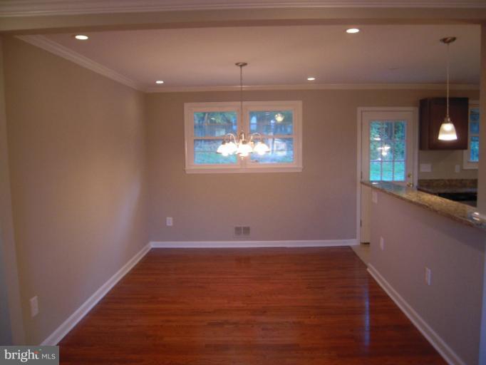 2717 Kingsway Road Fort Washington, MD 20744 - Photo 12 of 17 Dining Room