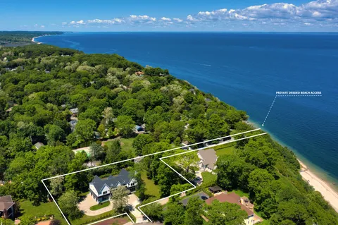 $2,799,000 | 110 Crescent Court, Wading River, NY 11792