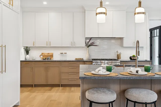 $2,799,000 | 110 Crescent Court, Wading River, NY 11792