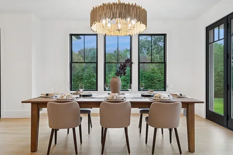 $2,799,000 | 110 Crescent Court, Wading River, NY 11792