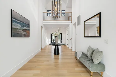 $2,799,000 | 110 Crescent Court, Wading River, NY 11792