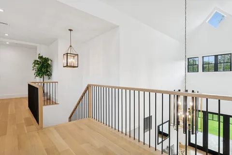 $2,799,000 | 110 Crescent Court, Wading River, NY 11792