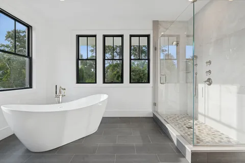 $2,799,000 | 110 Crescent Court, Wading River, NY 11792