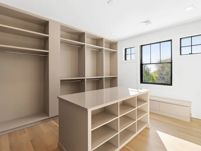 $2,799,000 | 110 Crescent Court, Wading River, NY 11792