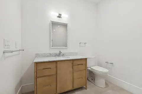 $2,799,000 | 110 Crescent Court, Wading River, NY 11792