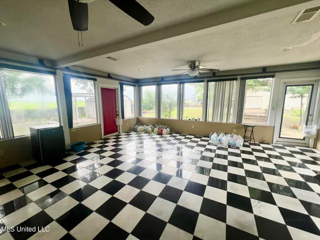 $200,000 | 50 Stanton Road, Cleveland, MS 38732