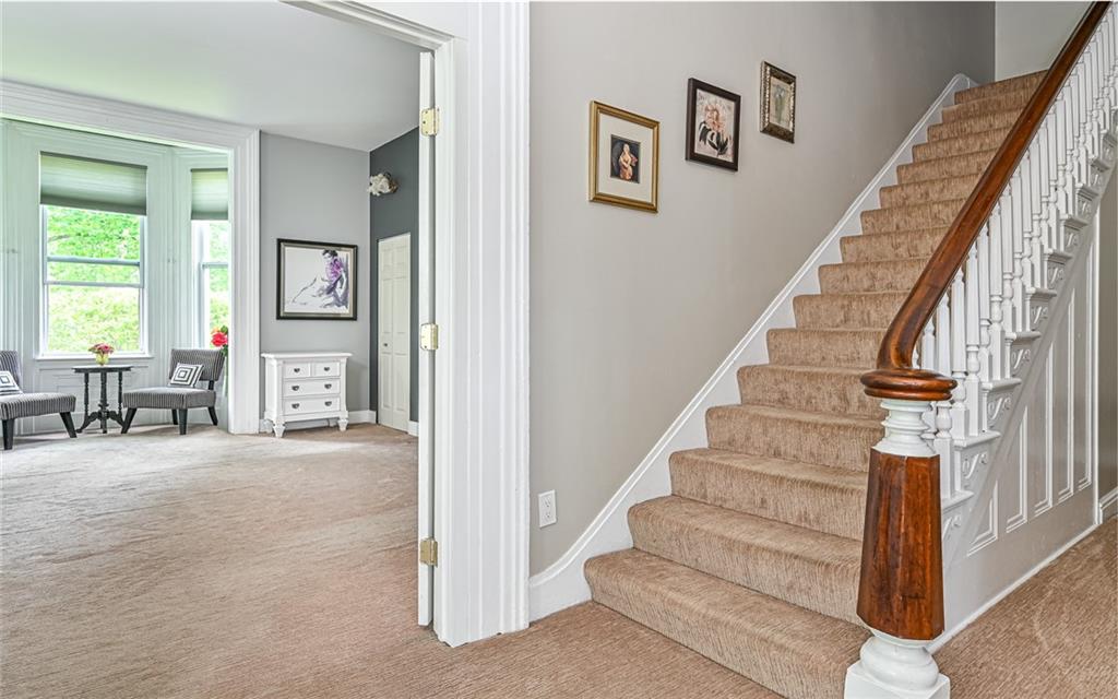 381 Friday Road Pittsburgh, PA 15209 - Photo 13 of 44 a view of entryway and hall