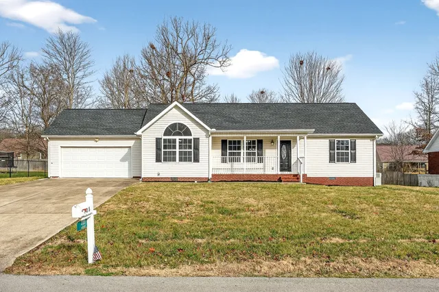 $269,900 | 325 Indian Springs Circle, Manchester, TN 37355