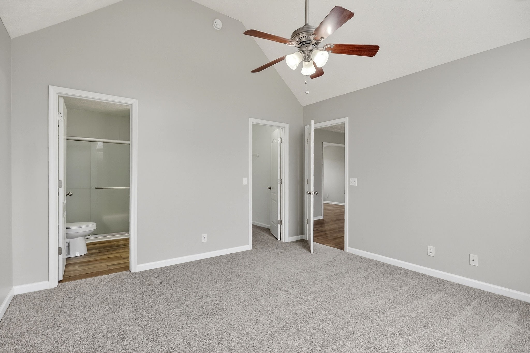 325 Indian Springs Circle Manchester, TN 37355 - Photo 18 of 29 a view of a room with a ceiling fan and a bathroom