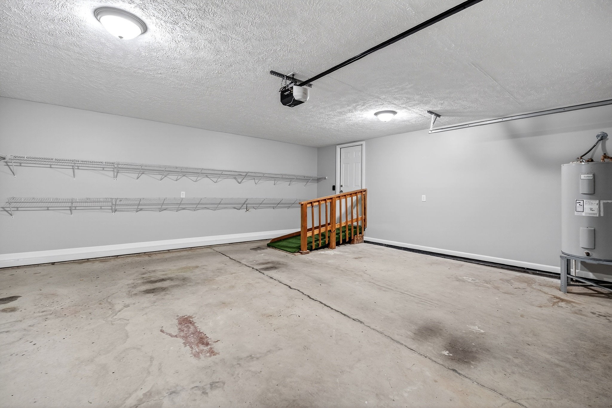 325 Indian Springs Circle Manchester, TN 37355 - Photo 2 of 29 a view of a garage