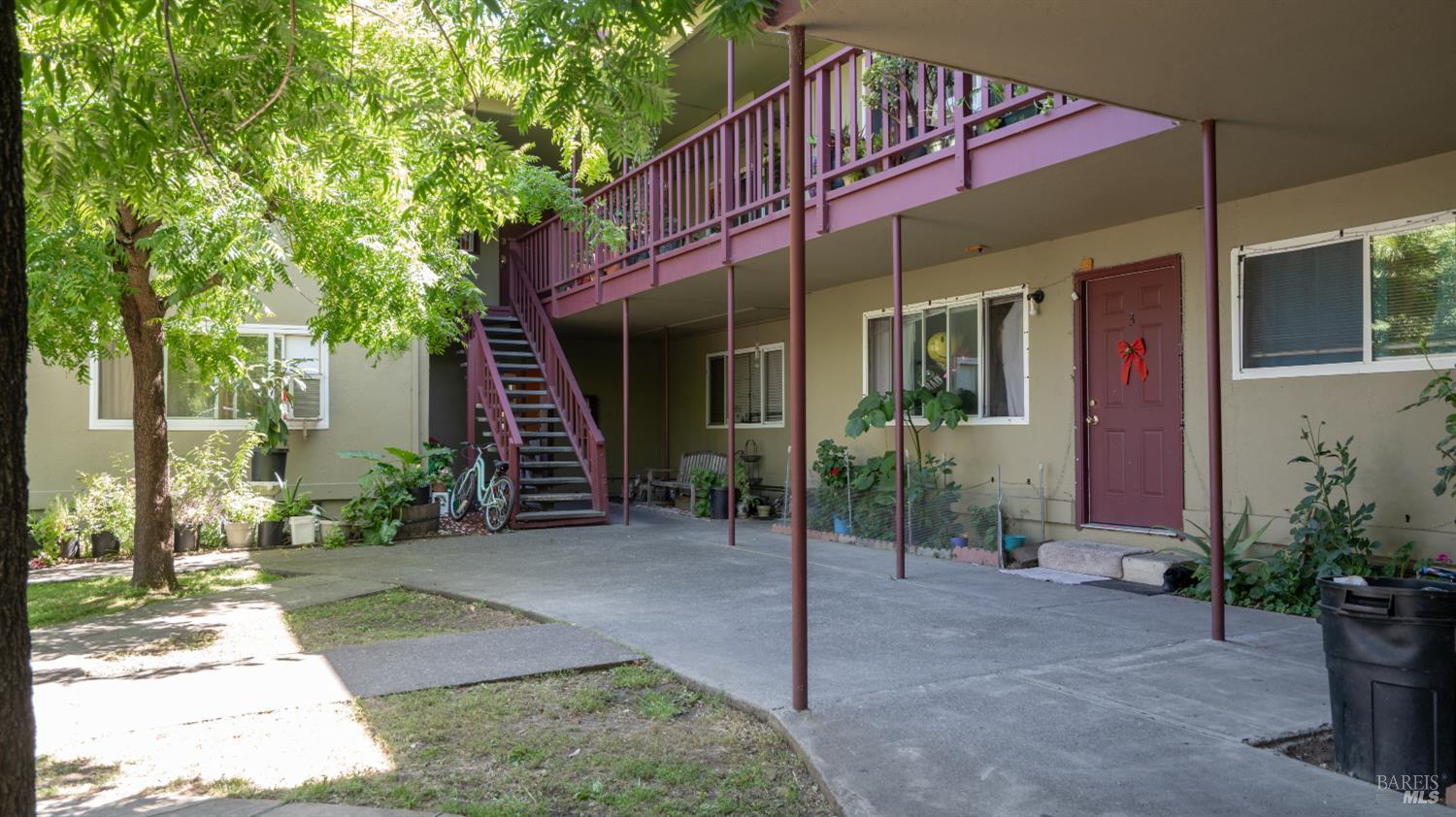 980 Sunset Avenue Santa Rosa, CA 95407 - Photo 2 of 38