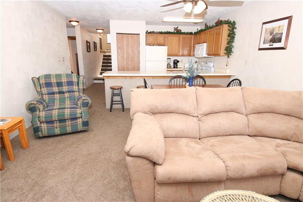 2007 South Ridge Terrace Hidden Valley, PA 15502 - Photo 3 of 23 Gallery Image 3