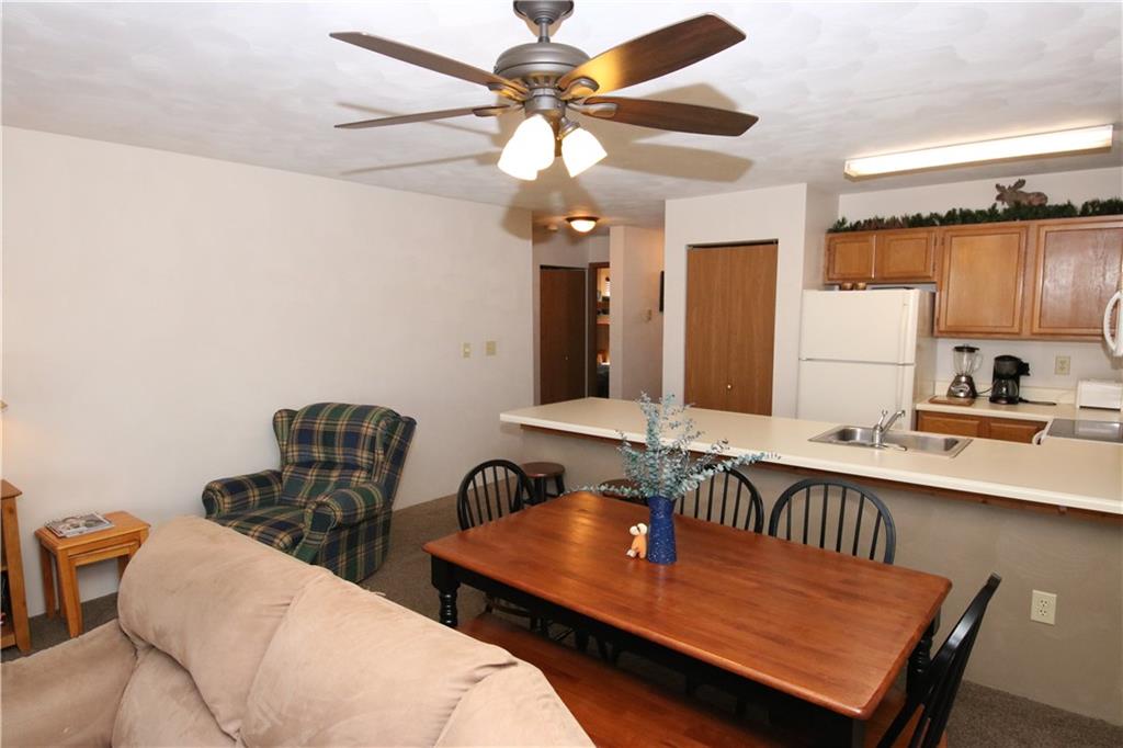 2007 South Ridge Terrace Hidden Valley, PA 15502 - Photo 4 of 23 Gallery Image 4