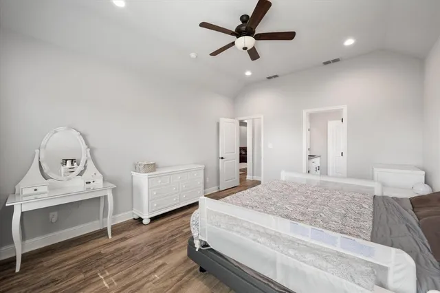 a close view of sink and tap