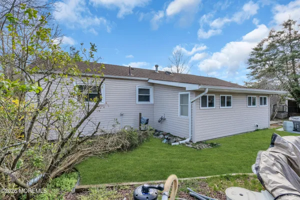 $410,000 | 17 Anchorage Boulevard, Bayville, NJ 08721
