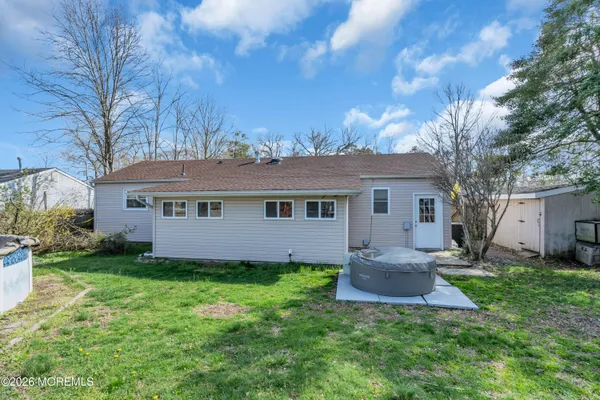 $410,000 | 17 Anchorage Boulevard, Bayville, NJ 08721