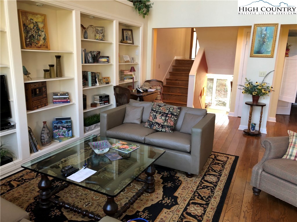 104 Club House Road Beech Mountain, NC 28604 - Photo 6 of 42 Gallery Image 6