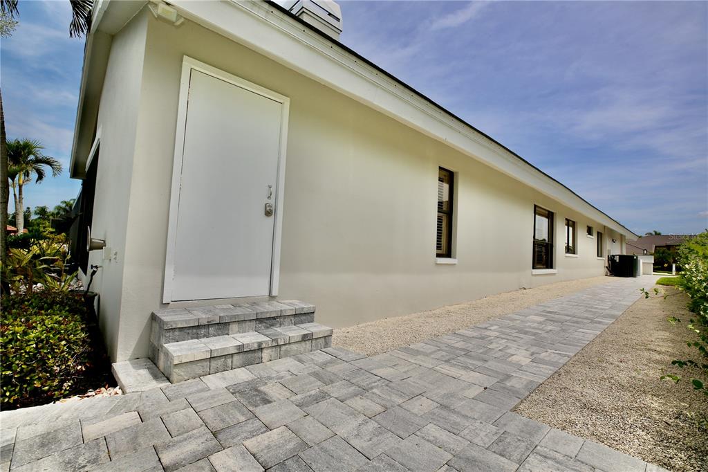 5806 Cruiser Way Tampa, FL 33615 - Photo 83 of 98