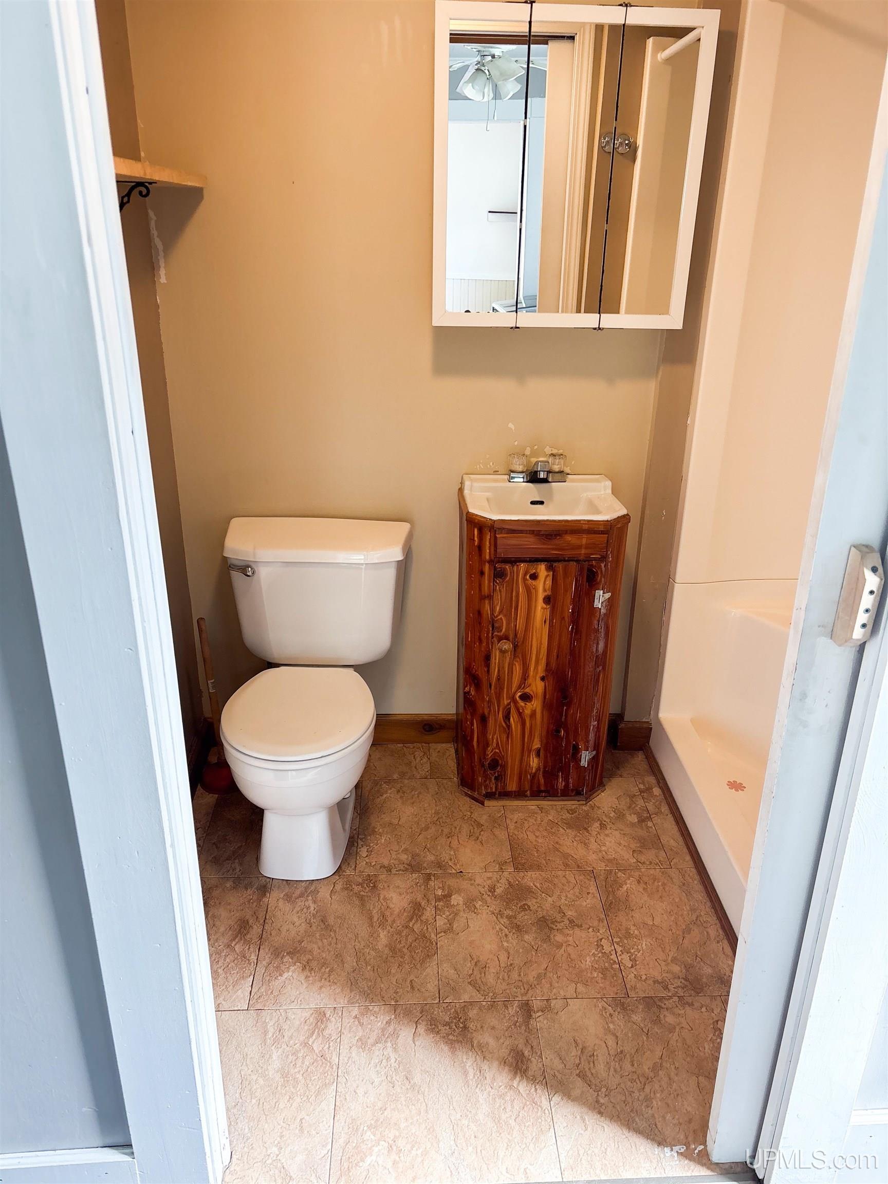 44 3rd Street South Range, MI 49963 - Photo 7 of 26