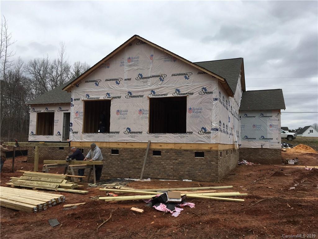 165 Ormand Road York, SC 29745 - Photo 4 of 14 Gallery Image 4