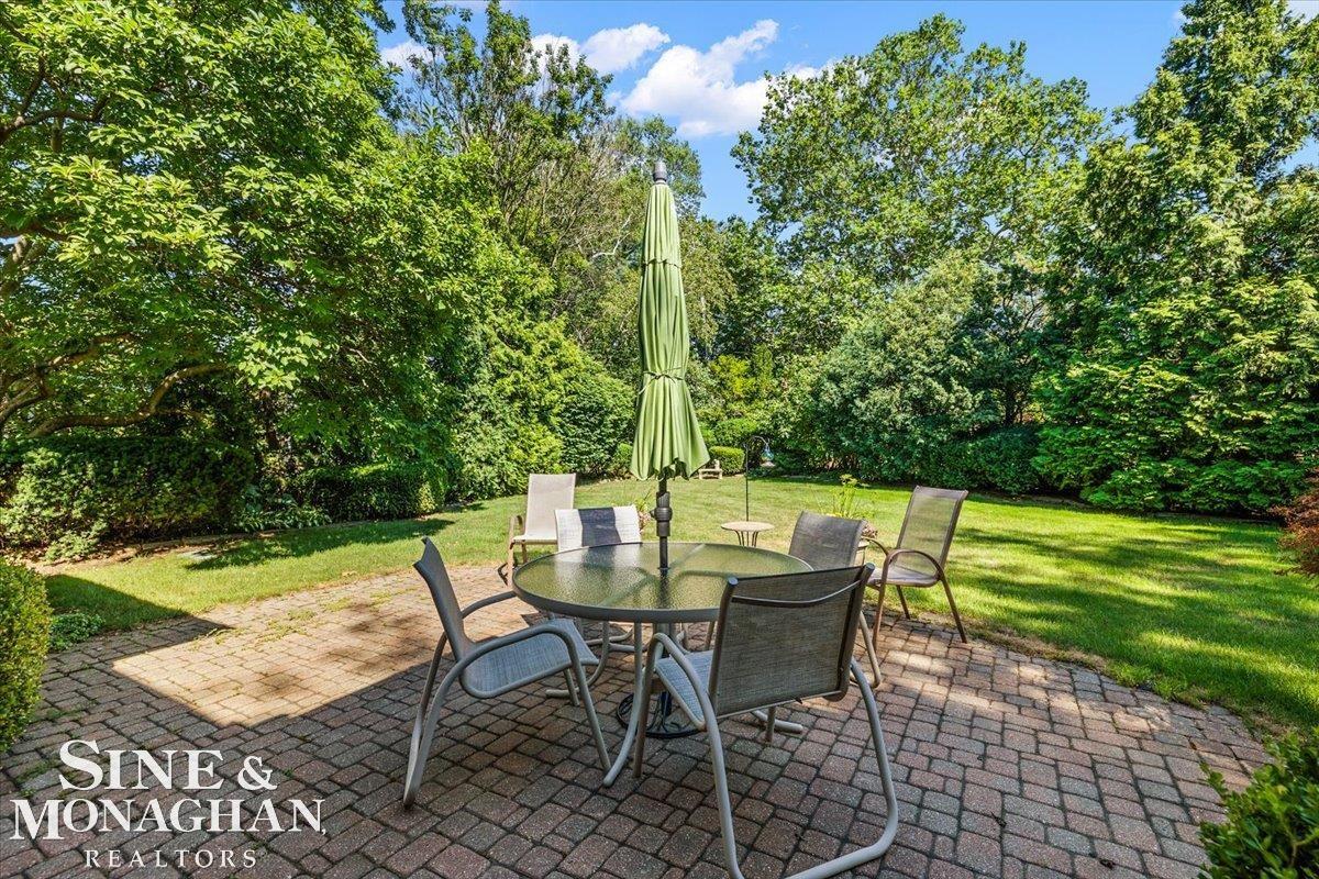 1221 North Renaud Road Grosse Pointe Woods, MI 48236 - Photo 3 of 54