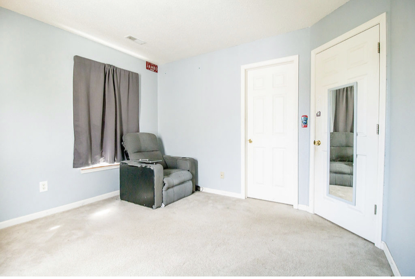 5761 West Tensleep Road Bloomington, IN 47403 - Photo 9 of 26 Gallery Image 9