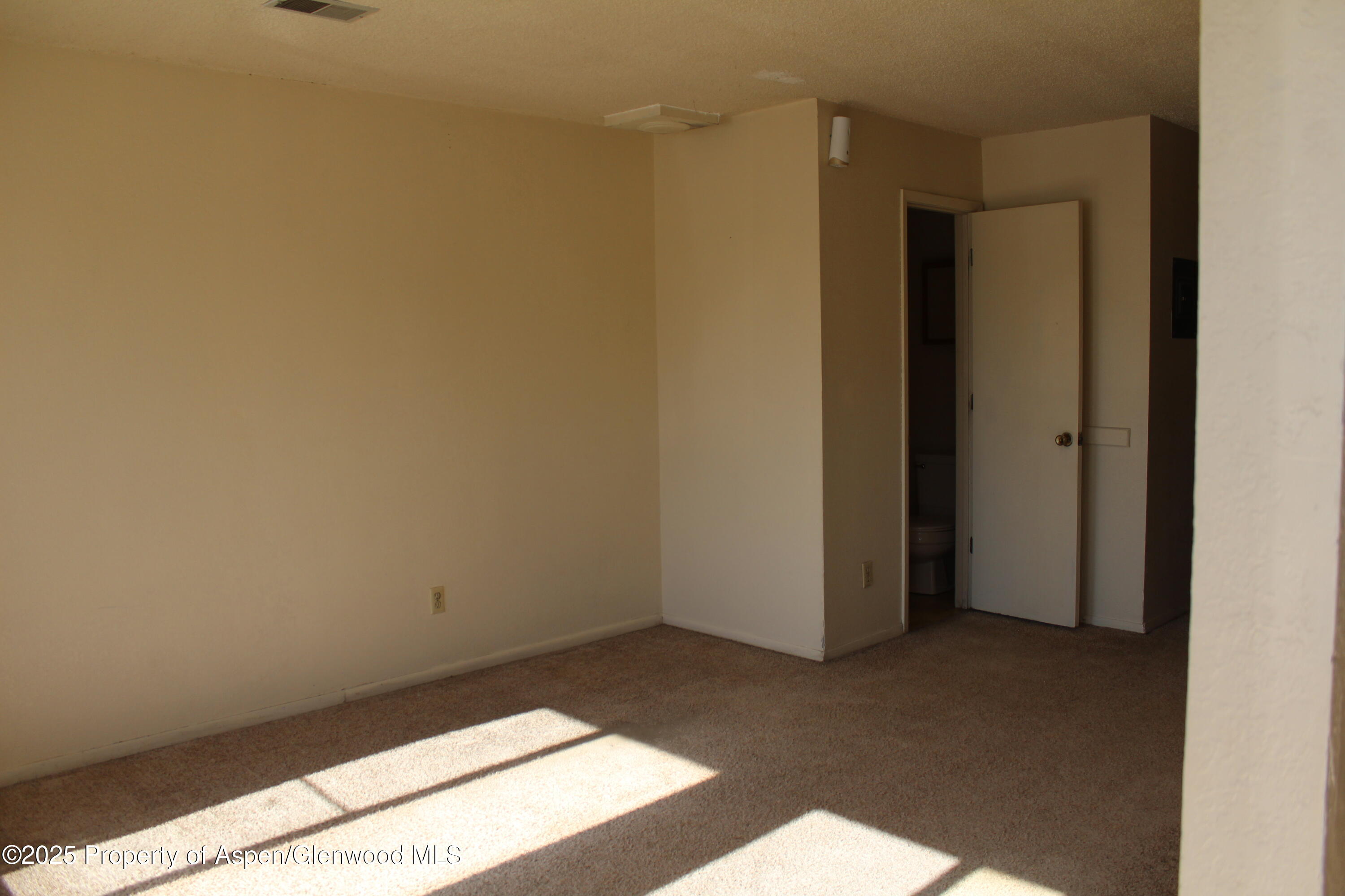 2433 Rail Avenue Rifle, CO 81650 - Photo 3 of 5 IMG_9499