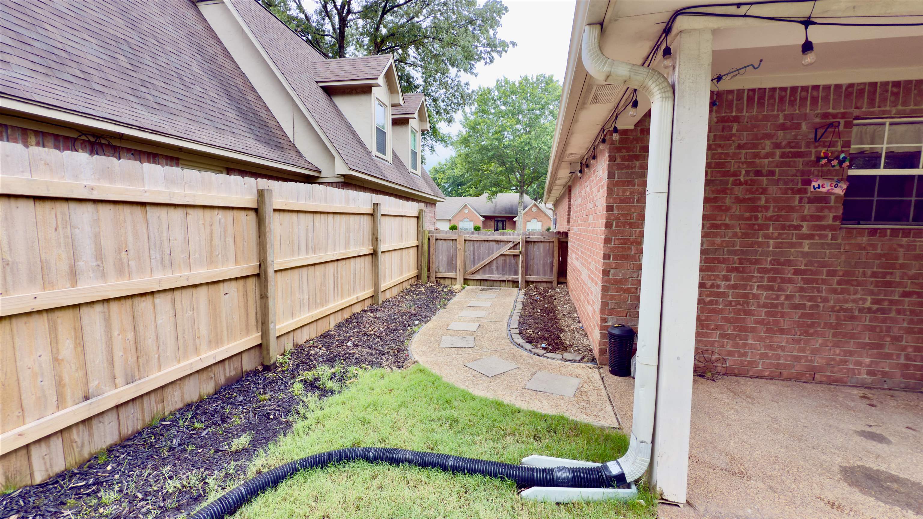 1082 Sugar Lane Collierville, TN 38017 - Photo 24 of 25 a view of yard from deck
