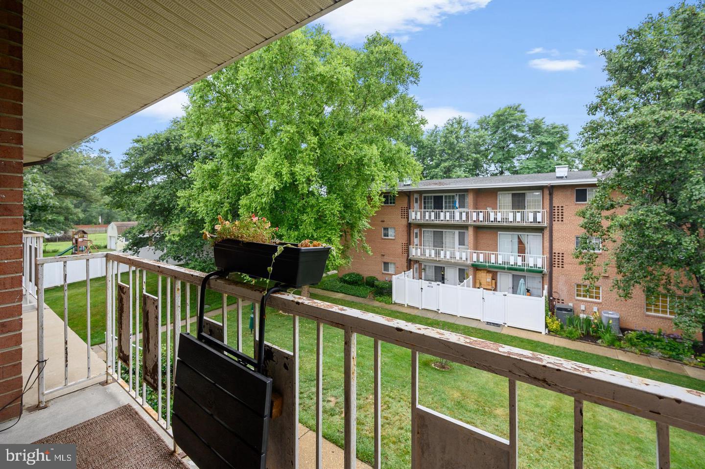 5605 Franconia Road, Unit 301 Alexandria, VA 22310 - Photo 13 of 19