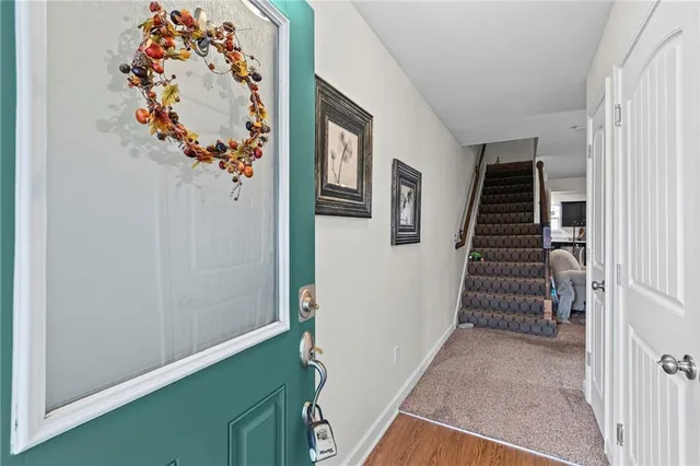 $225,000 | 221 North Pointe Lane, Raymore, MO 64083