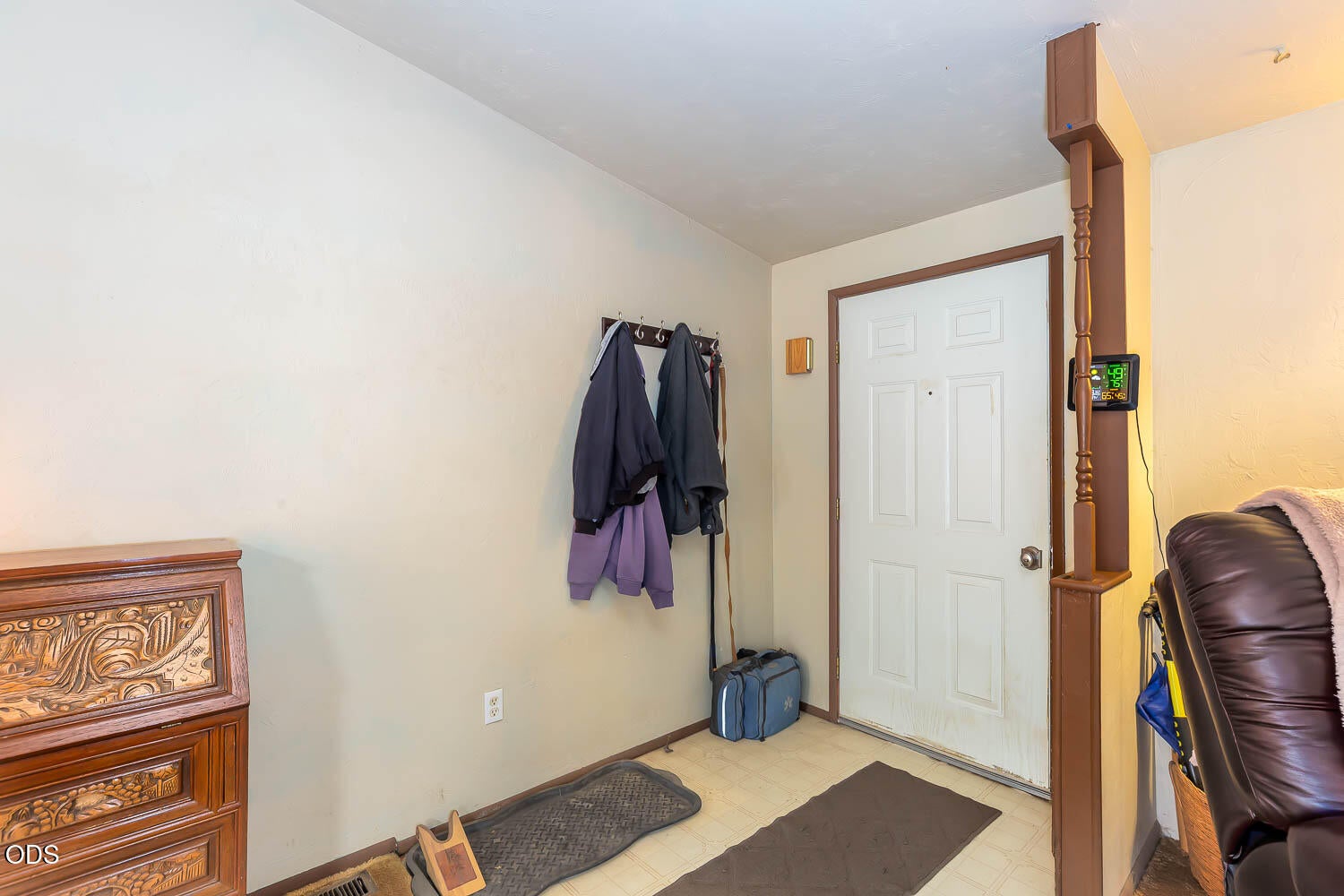 59865 Cheyenne Road Bend, OR 97702 - Photo 4 of 44 Gallery Image 4