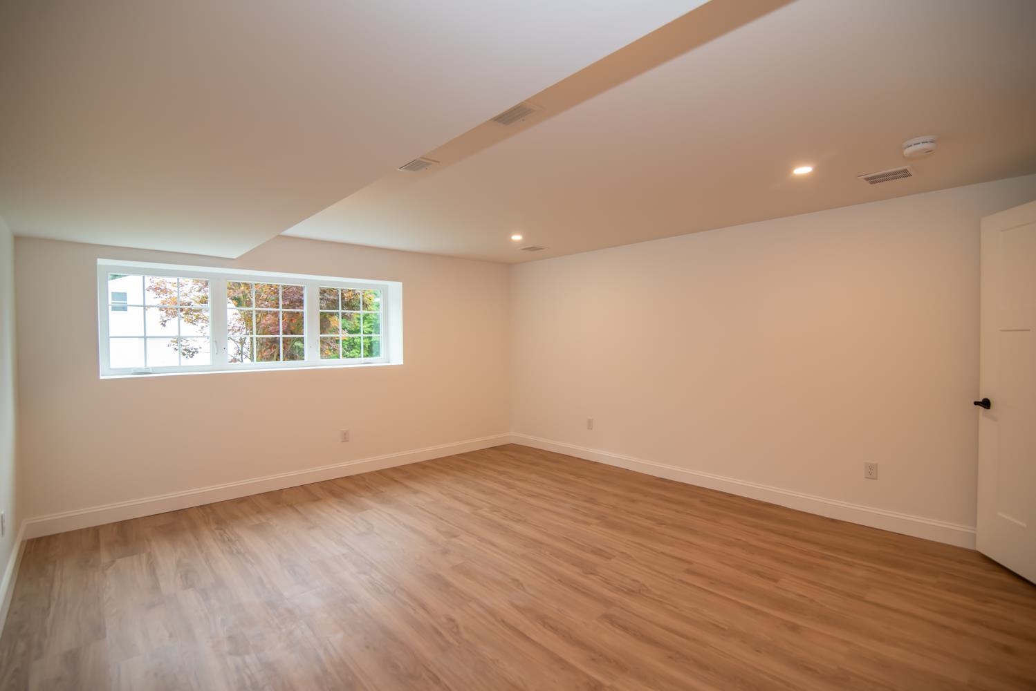 18 Pomp Road Chester, NH 03036 - Photo 29 of 57 Gallery Image 29