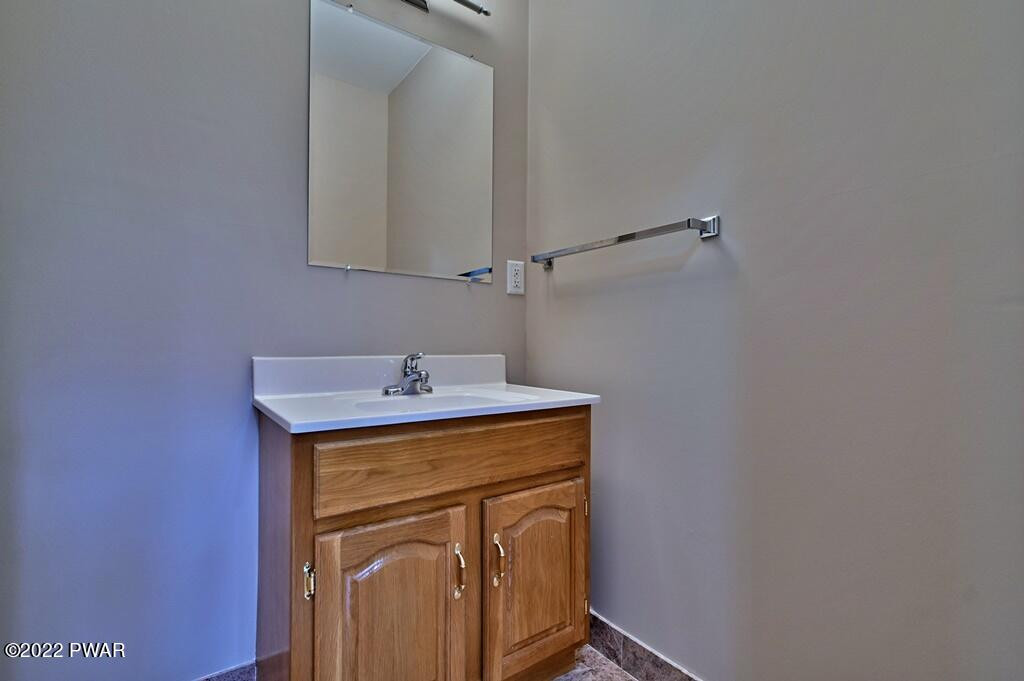 124-23 Ridge Circle Greentown, PA 18426 - Photo 40 of 84