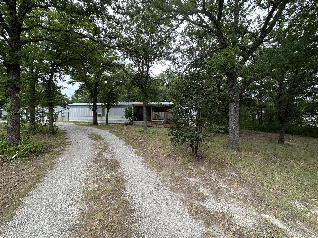 176 Live Oak Road Springtown, TX 76082 - Photo 4 of 29