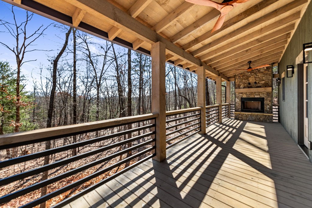194 Cox Road Blue Ridge, GA 30513 - Photo 3 of 33