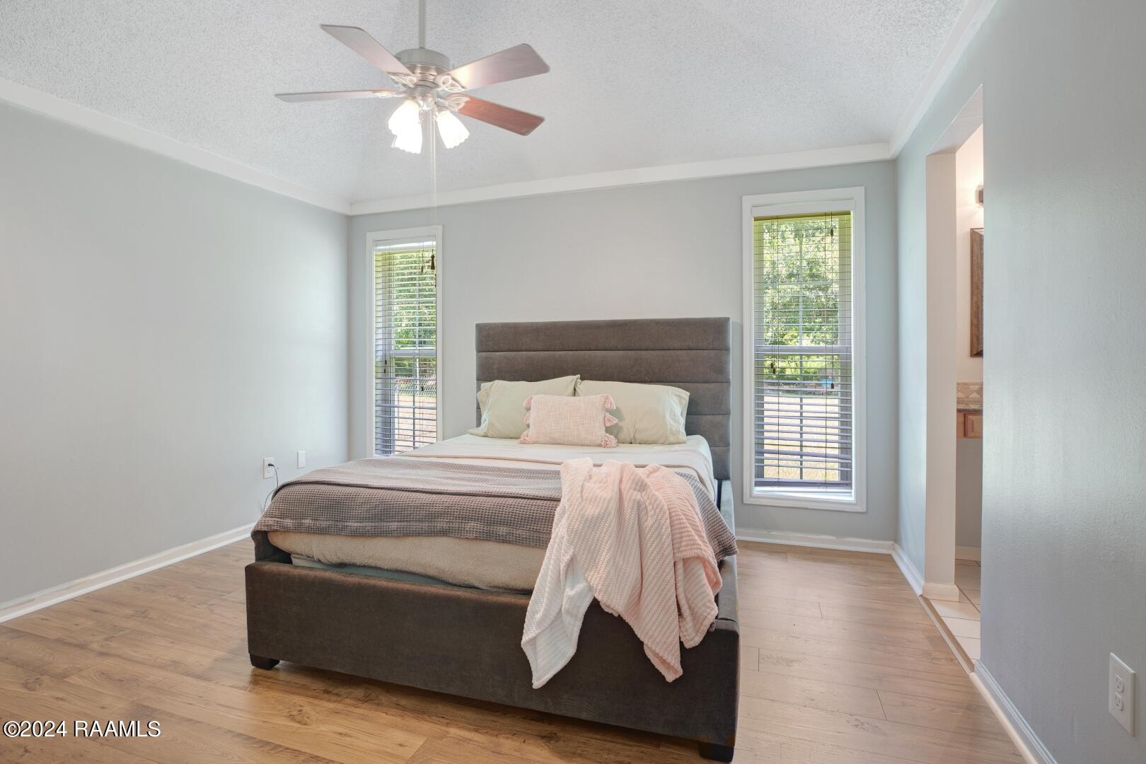 500 Interlude Road New Iberia, LA 70563 - Photo 15 of 37 Main bedroom