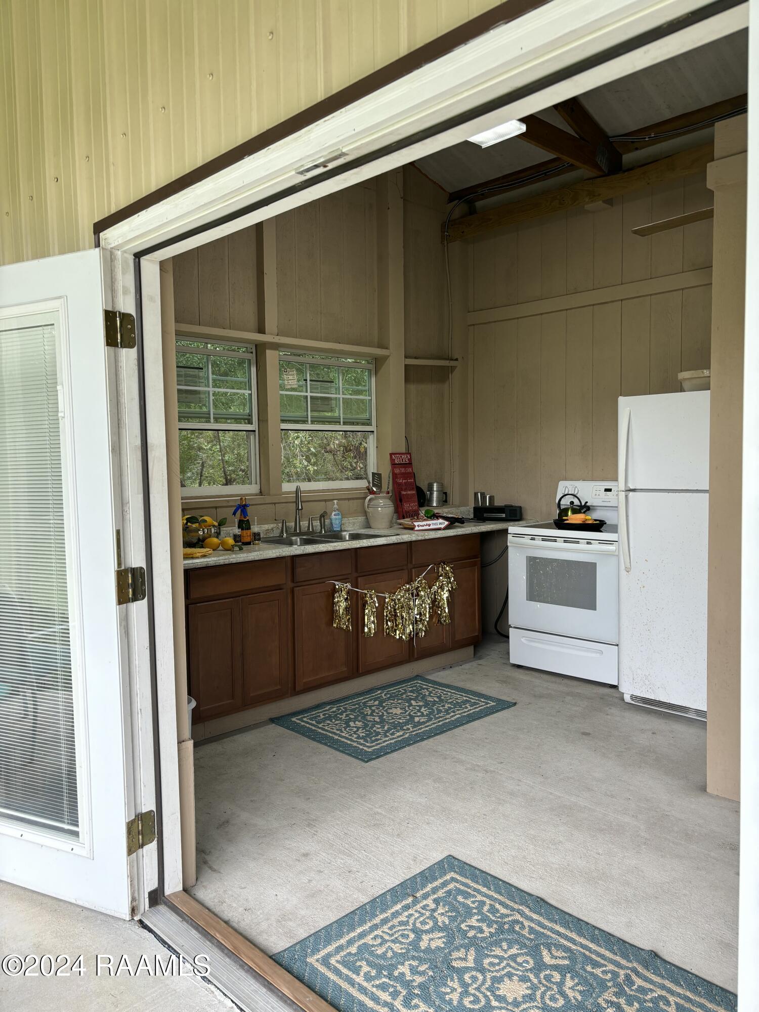 500 Interlude Road New Iberia, LA 70563 - Photo 24 of 37 French doors