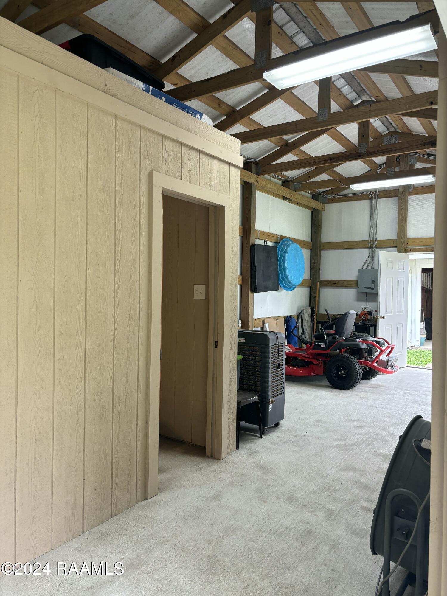 500 Interlude Road New Iberia, LA 70563 - Photo 27 of 37 Half bath in shop