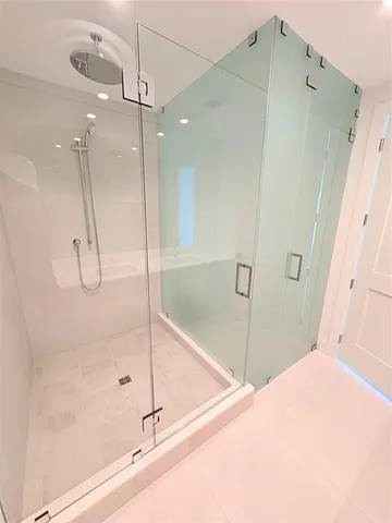 $11,500 | 151 North Seabreeze Boulevard, Unit 703E, Fort Lauderdale, FL 33304