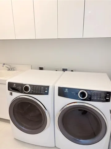 $11,500 | 151 North Seabreeze Boulevard, Unit 703E, Fort Lauderdale, FL 33304