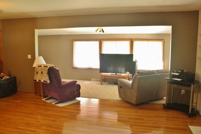 5202 East Monroe Road Breckenridge, MI 48615 - Photo 4 of 38 1823025-3.JPG