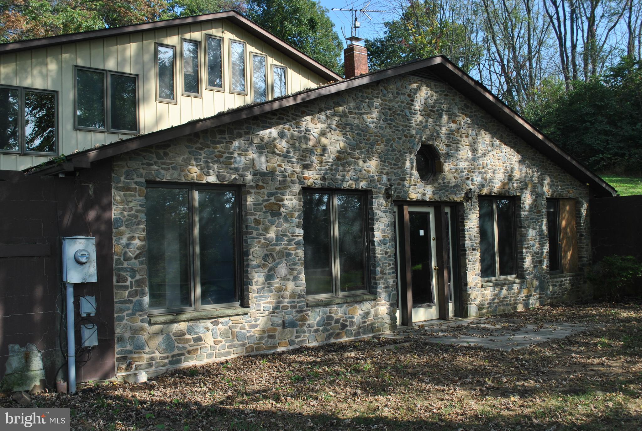 6366 Summit Road Glen Rock, PA 17327 - Photo 3 of 33