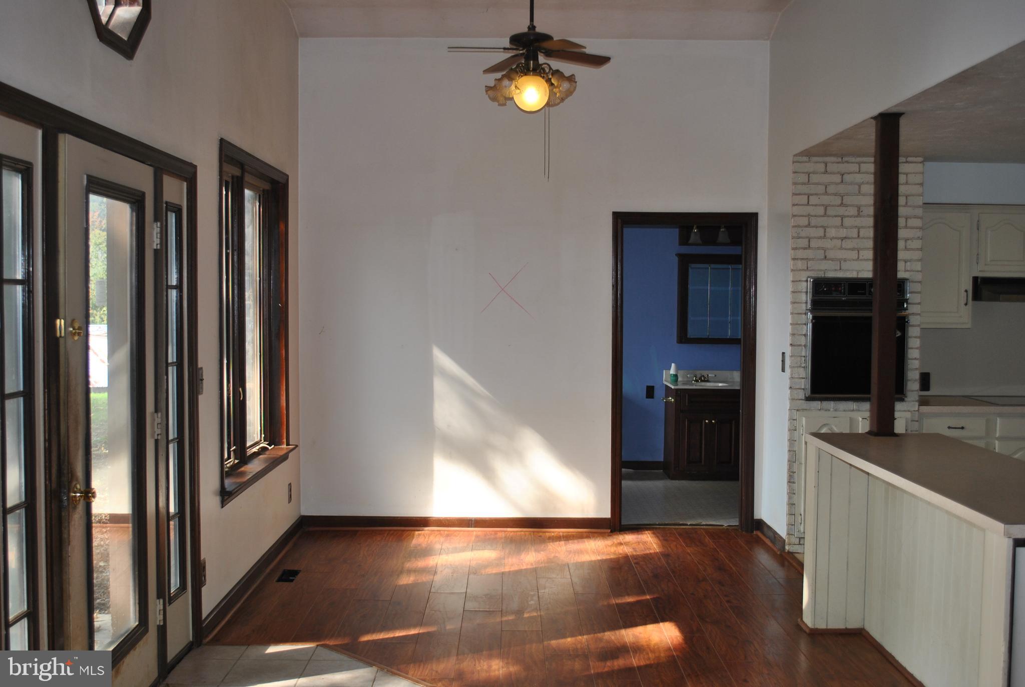 6366 Summit Road Glen Rock, PA 17327 - Photo 7 of 33 KITCHEN DINING AREA