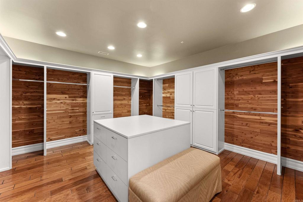 7345 Vista Rancho Court Rancho Santa Fe, CA 92091 - Photo 32 of 60