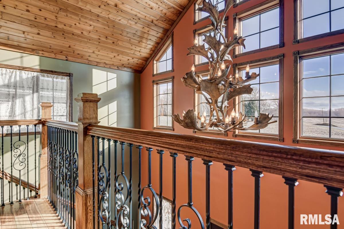 8869 Bomke Road Pleasant Plains, IL 62677 - Photo 3 of 68 Gallery Image 3