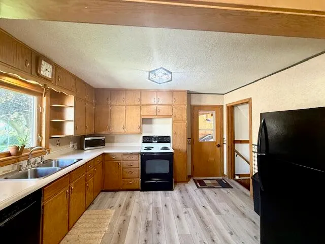 $244,900 | 524 North Kingston Street, Caledonia, MN 55921