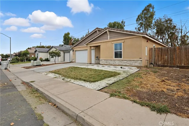 $450,000 | 1940 Truckee Drive, Atwater, CA 95301