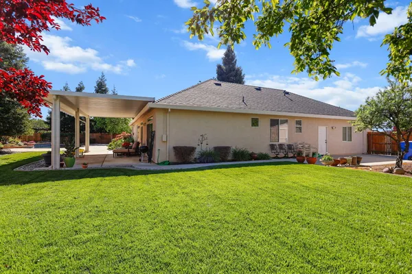 $589,000 | 2588 Valencia Street, Redding, CA 96003