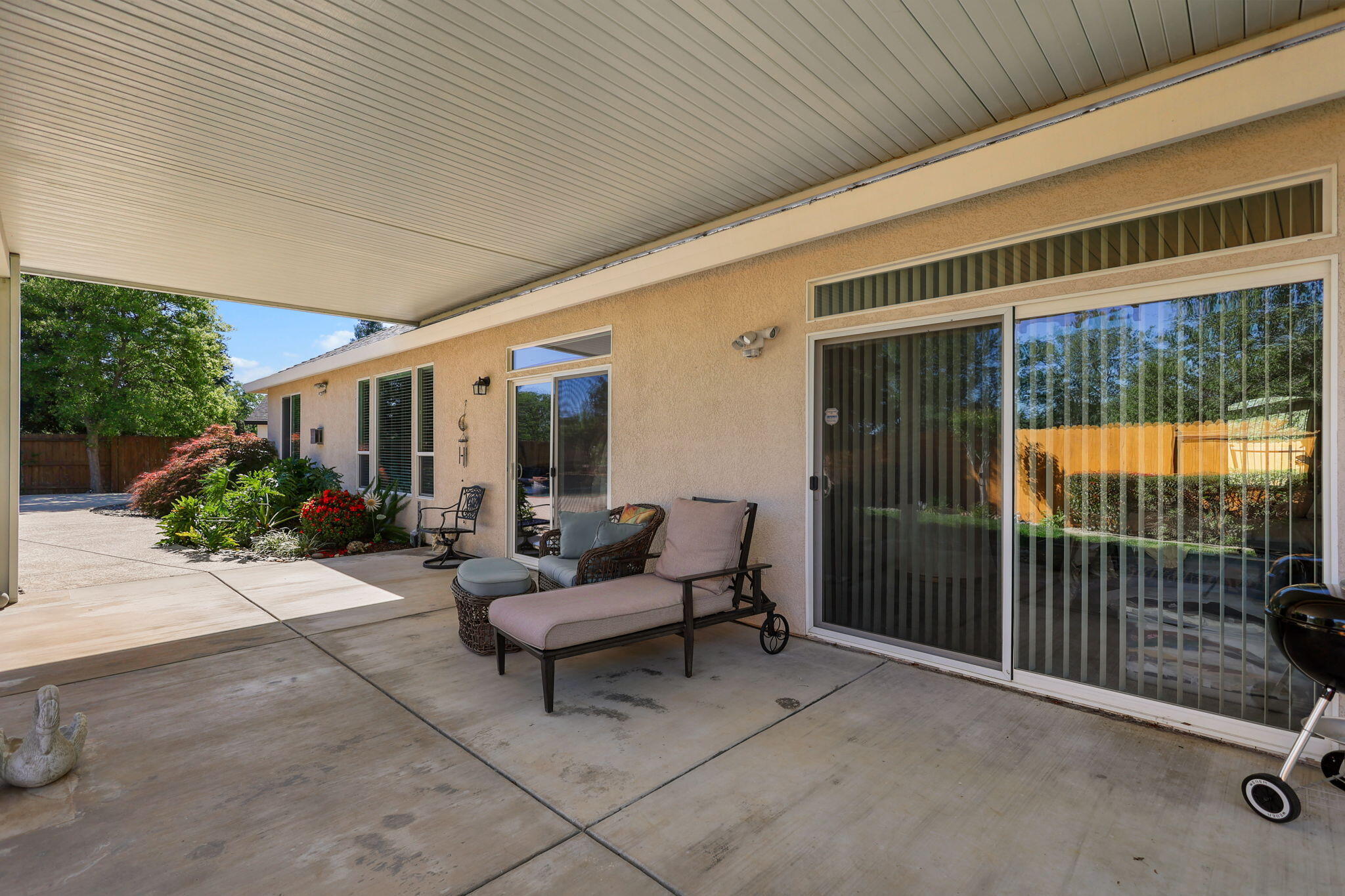 2588 Valencia Street Redding, CA 96003 - Photo 26 of 31 30-web-or-mls-_K3A3529