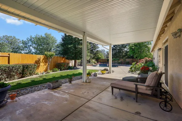 $589,000 | 2588 Valencia Street, Redding, CA 96003